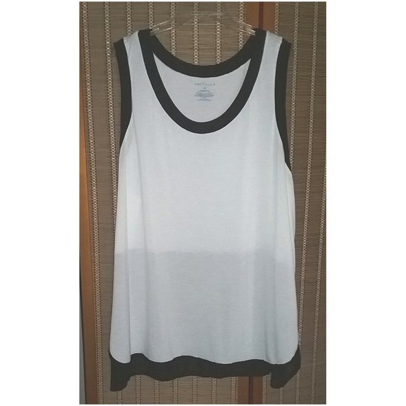 Sporty Knit Tank with Mesh Back and Trim -26/28 - Picture 1 of 7
